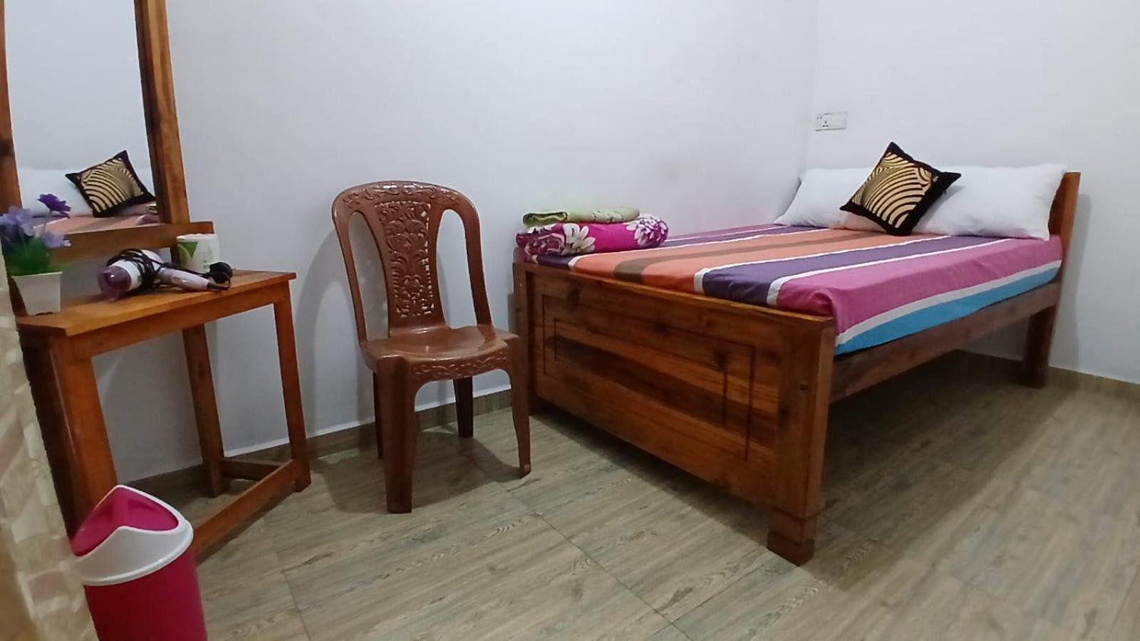 The Peak Residence Nallathanniya Esterno foto