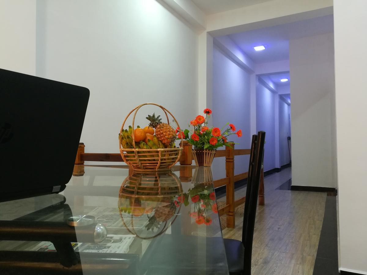 The Peak Residence Nallathanniya Esterno foto